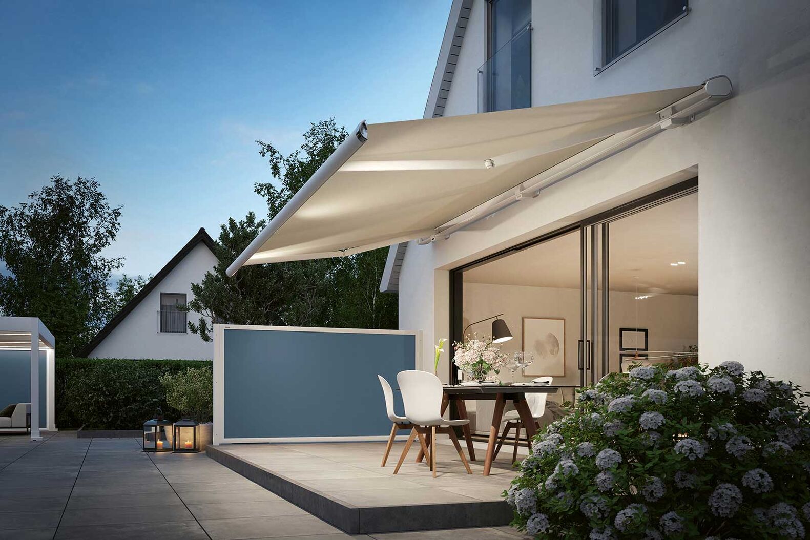 Der Markisenspezialist Markilux bietet mit dem Lichtsystem «mx light» für die Modelle «MX-4» und «pergola style» vielfältige Möglichkeiten, um den Garten mit LED-Leuchten in ein warmes, neutrales bis farbiges Licht zu tauchen. Markilux GmbH + Co. KG, www.markilux.com