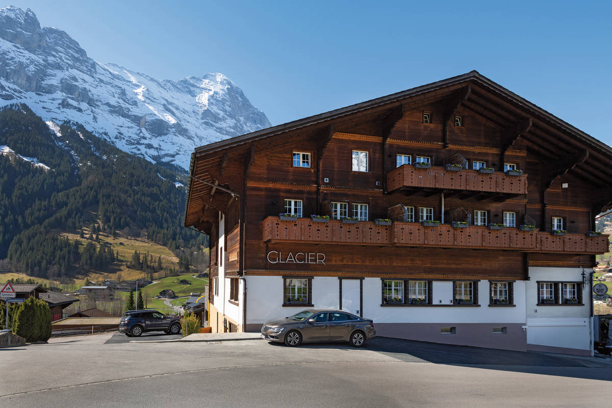 Mit Leidenschaft umgebaut und neu eröffnet: das Boutique Hotel & Restaurant Glacier.